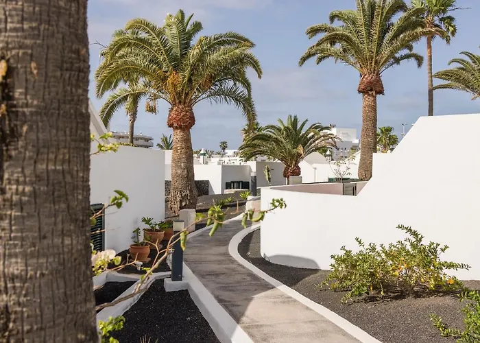 Ilunion Costa Sal Lanzarote Aparthotel Puerto del Carmen 